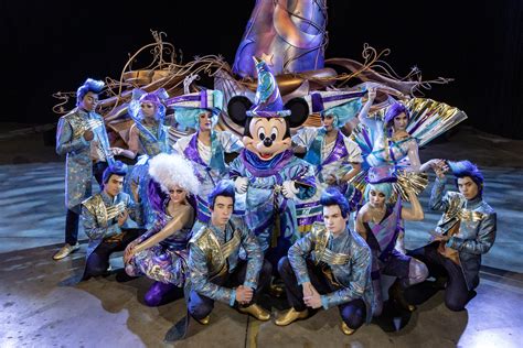The Magic Happens Parade: A Spectacular Showcase of Disney Characters